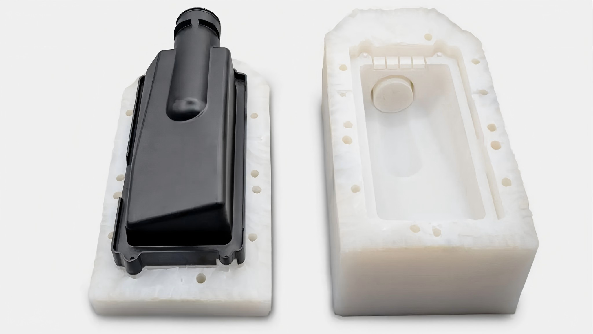 Rapid small batch vacuum casting trial production service