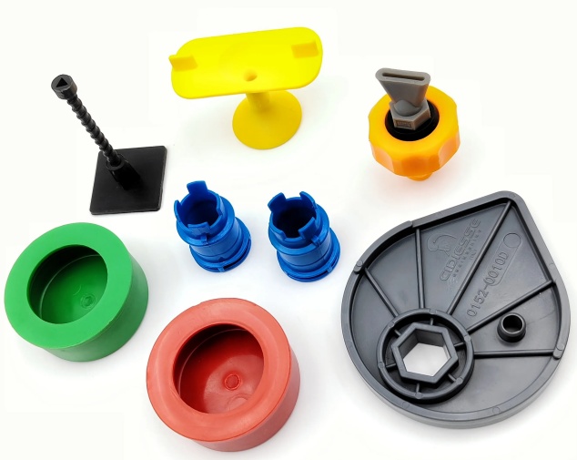 Fast small batch customized injection molding service