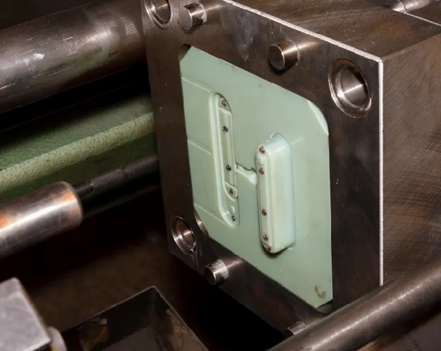 High-precision Plastic Parts Injection Molding Service