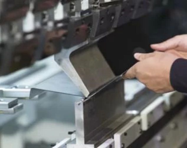 Precision sheet metal custom processing service